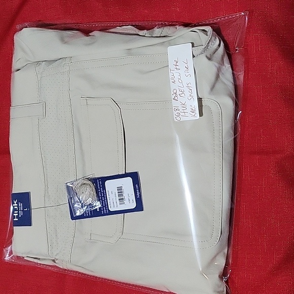 Nwt Huk Beige PFG Shorts Size Large - Picture 9 of 9